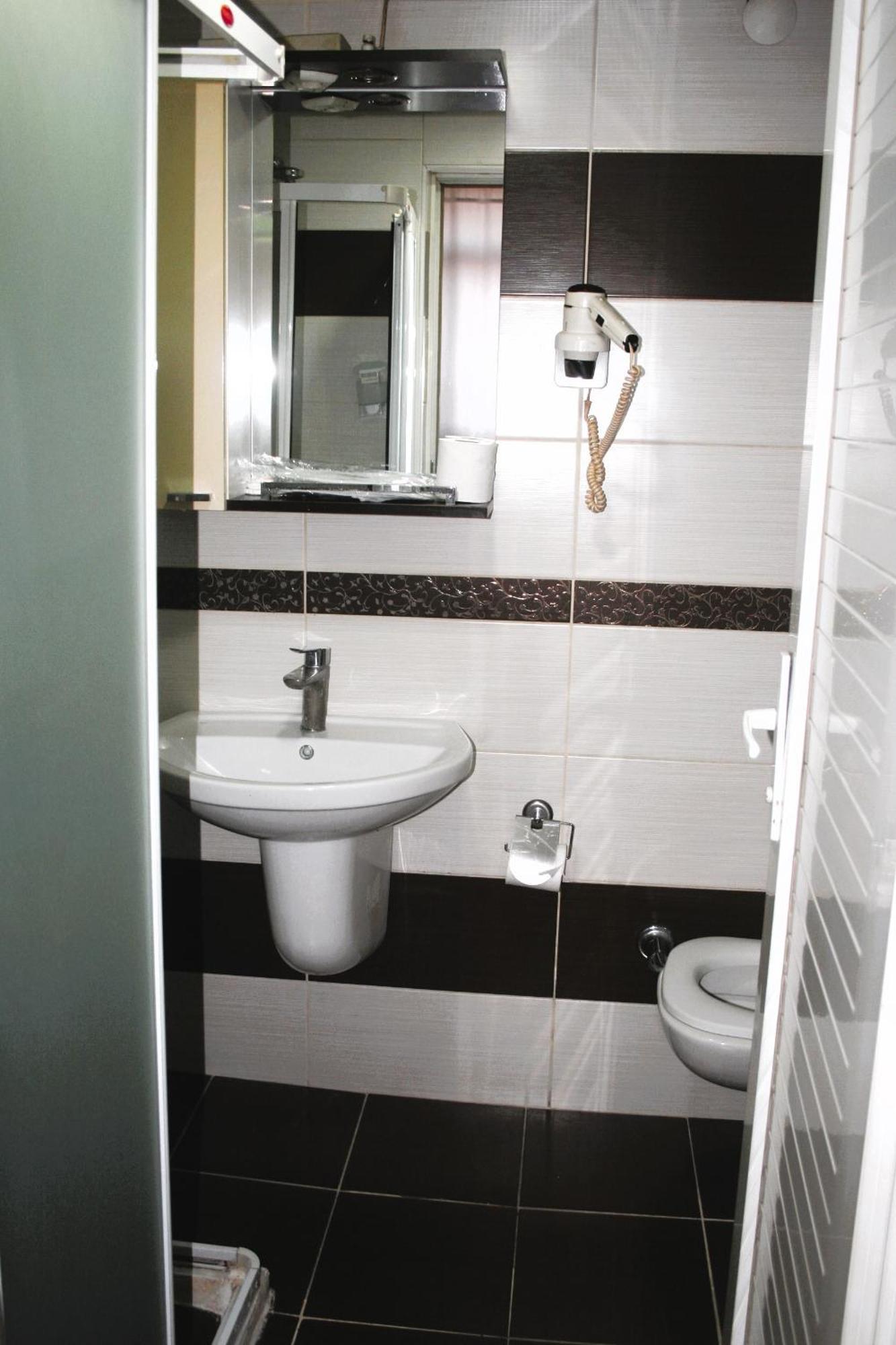 Yeni Kosk Esra Hotel Konya Zewnętrze zdjęcie